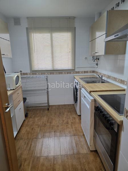 Foto ea6ee130-9cf5-46de-97b2-b92c4d204f8d. Alquiler apartamento en escritor angel palamino alquiler de larga temporada en La Colina en Torremolinos