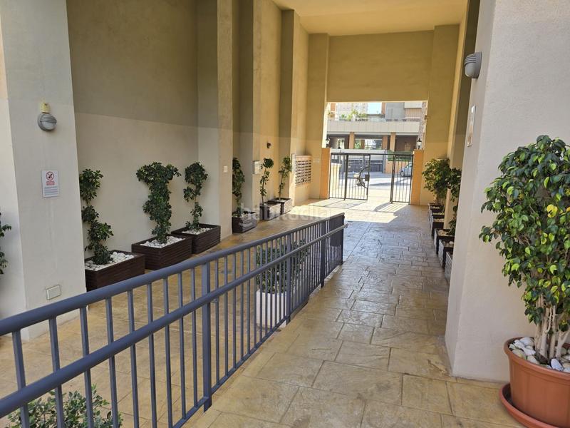 Foto 9e30a750-4b48-4cab-bc00-4fbe1df81f39. Lloguer apartament a escritor angel palamino a La Colina Torremolinos