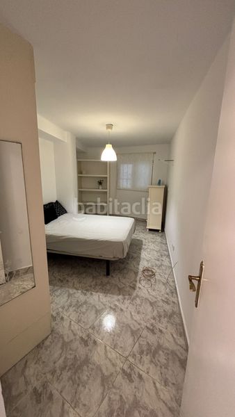 Foto 869fadea-e08f-4213-a5d5-60a8d0c991bd. Apartament amb piscina a Playamar - Benyamina Torremolinos