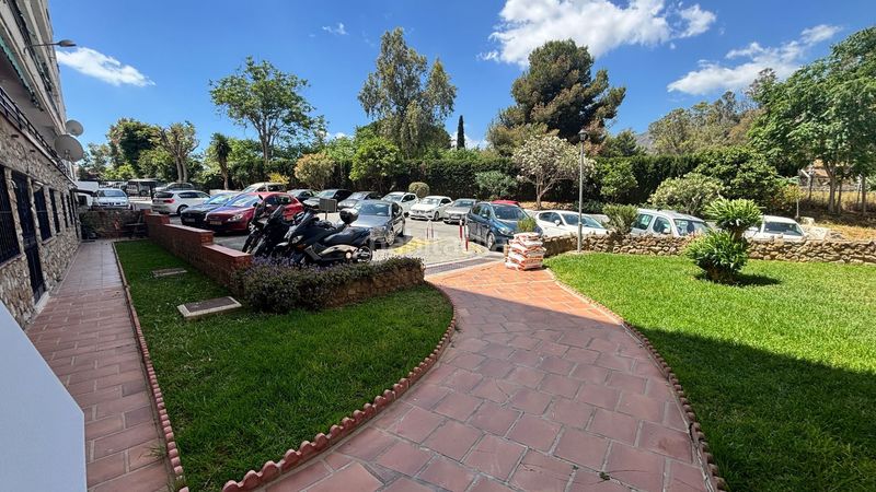 Foto 6f89ea89-d0fa-4ee5-af66-2b55d4f1d242. Apartament amb calefacció piscina a Playamar - Benyamina Torremolinos