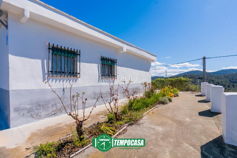 Foto 3951b5f1-fab2-44f0-9c3d-ce354195a165. Chalet casa o chalet independiente en venta en plaza poligono 48 en Viver