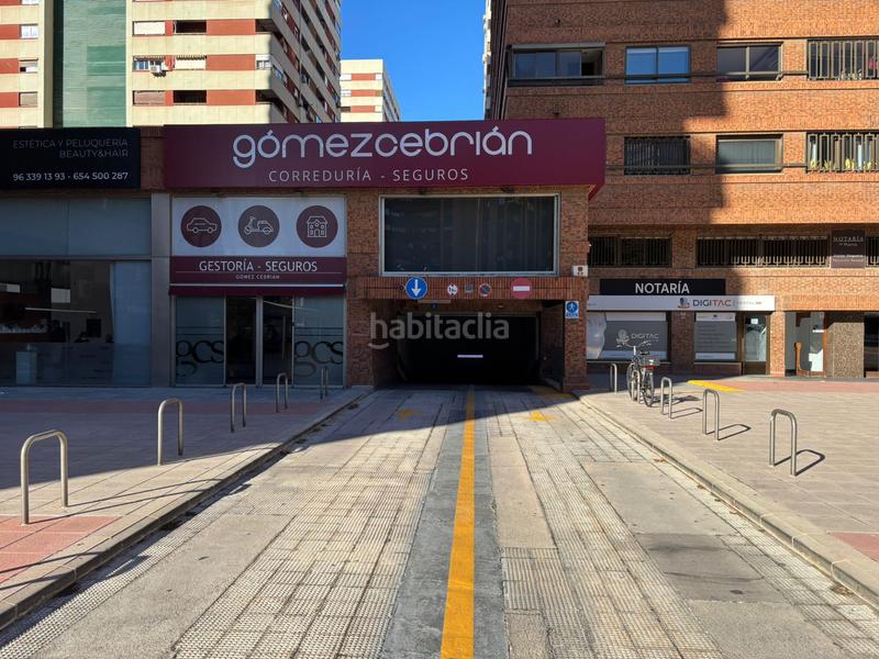 Foto 25a5da95-07e2-4e8b-bb91-f5d7a993b6bd. Autoparkplatz in Mestalla Valencia