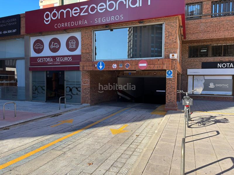 Foto b5114cde-0648-423b-8bb0-8d3f55430b25. Autoparkplatz in Mestalla Valencia