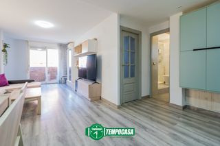 Etagenwohnung  Avinguda de lluís vives. Piso reformado para ti y tu familia!