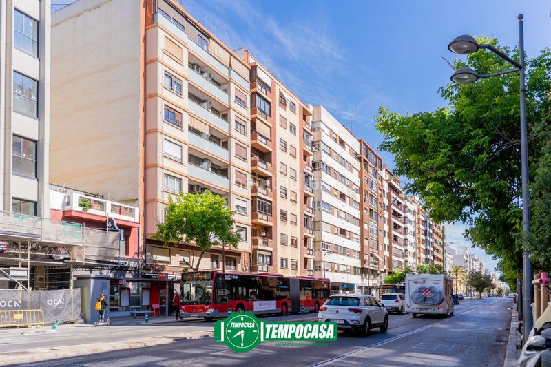 Foto 9a552001-3460-48fa-a11f-16cecb6a663e. Pis a Mestalla Valencia