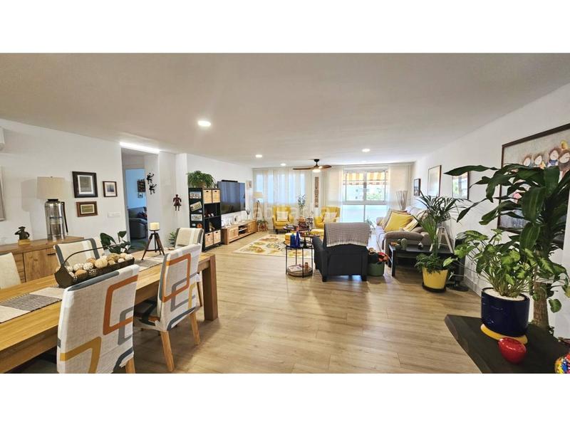 Foto 7aa1e24a-9680-4118-bc87-ded6a0f90554. Appartement avec parking dans La Salle - Cuatro Torres Santa Cruz de Tenerife