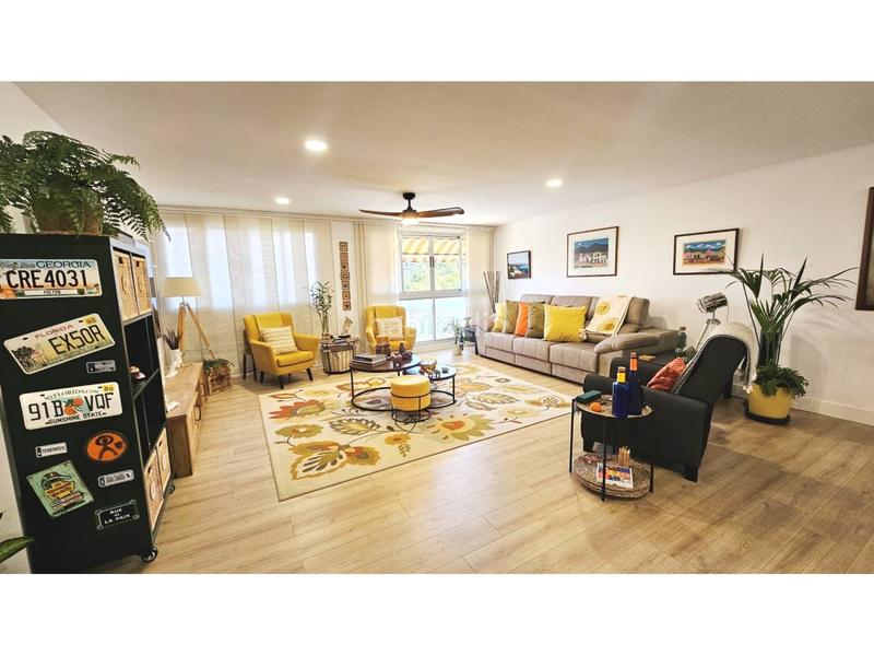 Foto 95c93a0c-414b-4552-b5f8-31ffc27c2d92. Appartement avec parking dans La Salle - Cuatro Torres Santa Cruz de Tenerife