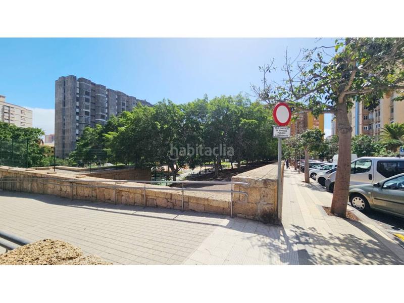 Foto f0c215e7-e6b2-43a8-b1c7-0c1c5569aff5. Appartement avec parking dans La Salle - Cuatro Torres Santa Cruz de Tenerife