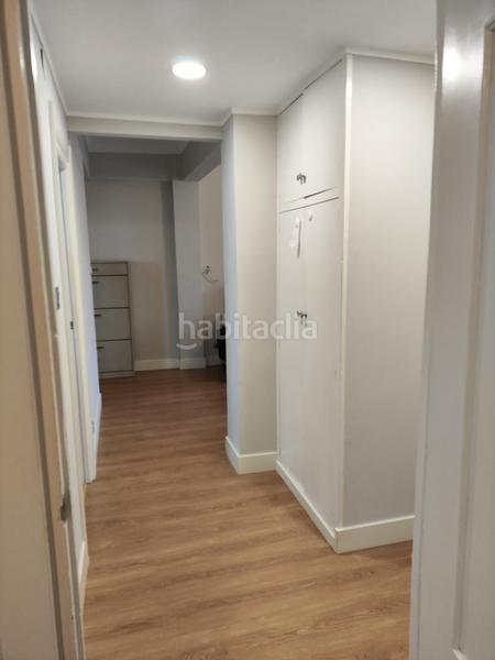 Foto 2060146b-14aa-4c04-b161-4e0d4cab6211. Rent flat in San Pedro de Deusto - La Ribera Bilbao