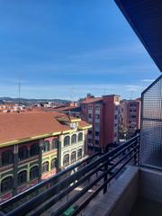Appartement  Conde de balmaseda. Se vende piso en el centro de sestao