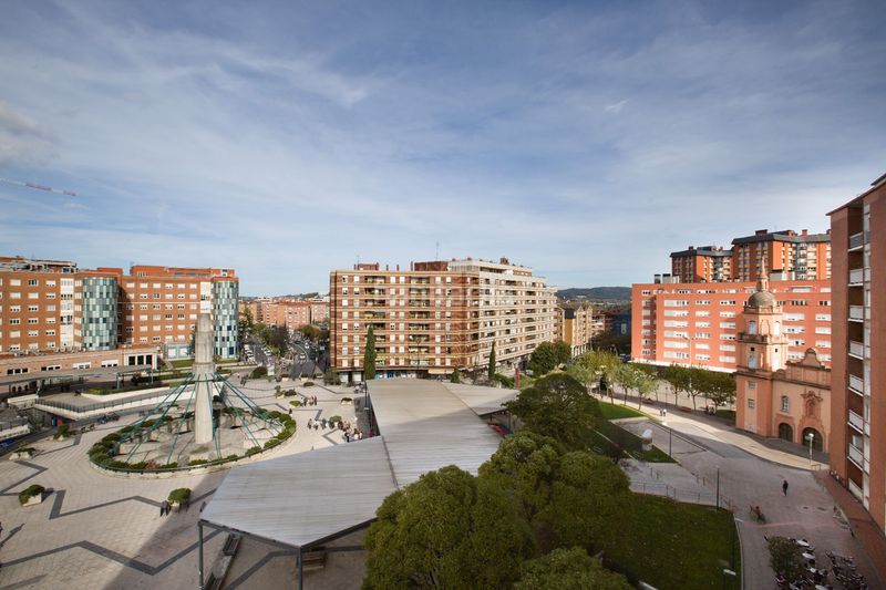 Foto b5ad34bc-e696-4fdb-859a-3ecc2b27bd51. Pis a Cruces Barakaldo