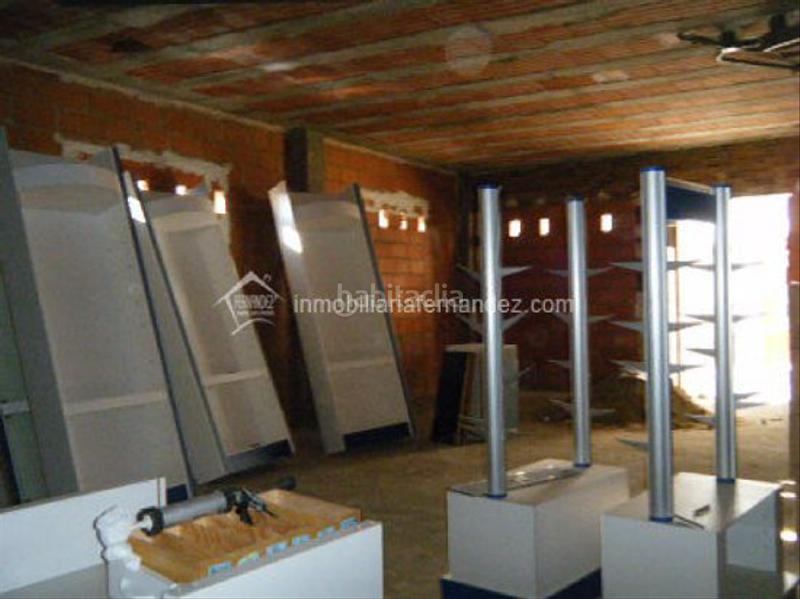 Foto 02ff9605-89d1-42ad-b83e-a7d5bd221b09. Alquiler local comercial en Casco Antiguo Cáceres