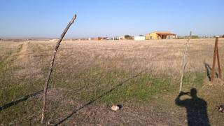 Masia a Valdesalor - Rincón de Ballesteros. Parcela en cordel de merinas en oferta(sierra de fuentes)