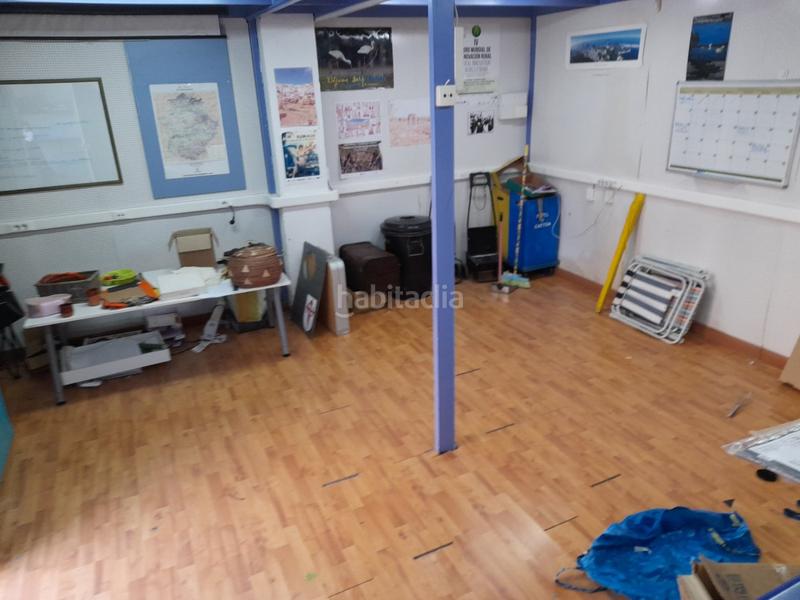 Foto 7d9f49b3-ec61-4990-9c83-a8beefe06ef6. Alquiler local comercial precio muy ajustado !!! en Cáceres