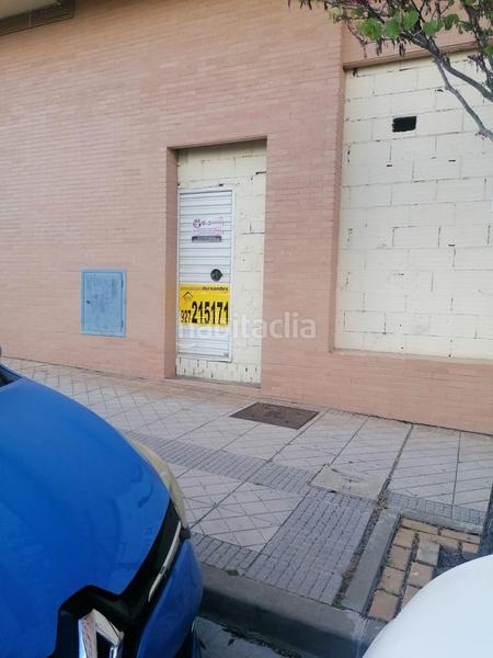 Foto e9b3953f-4b58-49a4-8a4d-3e3d6f847209. Locale commerciale in nuevo Cáceres Cáceres