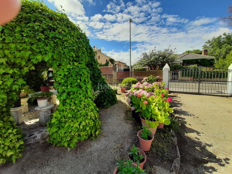 Foto 66d44c7c-4c04-43d6-8ef2-f070ec6447aa. Xalet amb calefacció aparcament piscina a Malpartida de Cáceres