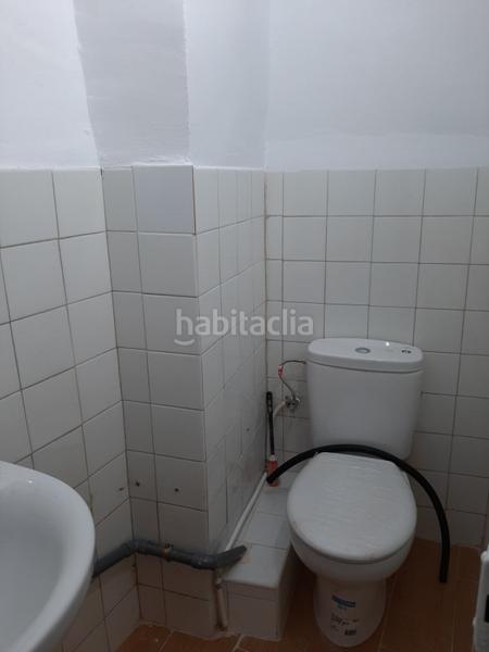 Foto 2717baf9-97c4-45d7-95c6-985eeb300e77. Alquiler oficina en Casco Antiguo Cáceres