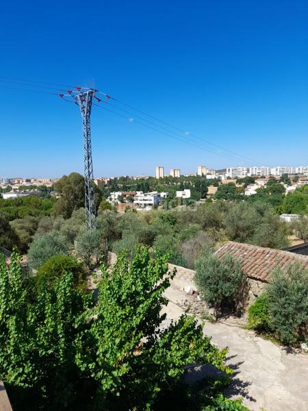 Foto 01b7f0d4-86b4-40ea-bf22-4cd0da7d0f4c. Chalet espectacular vivienda hecha a capricho !! en Cáceres