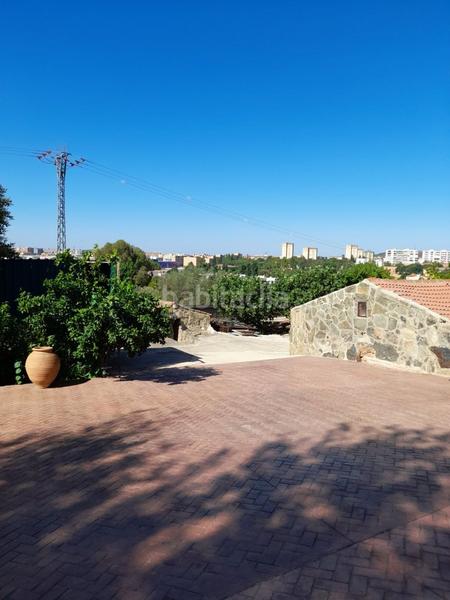 Foto 560aadf9-c3b9-467c-8ec1-268b80cbaccb. Chalet espectacular vivienda hecha a capricho !! en Cáceres