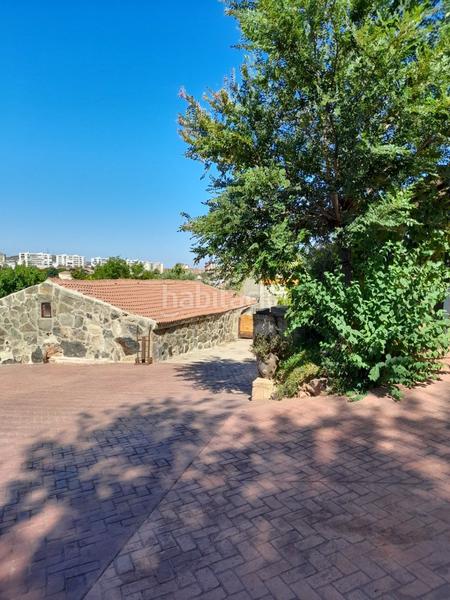 Foto bf067e8c-aae7-4455-984d-4732ed168963. Chalet espectacular vivienda hecha a capricho !! en Cáceres