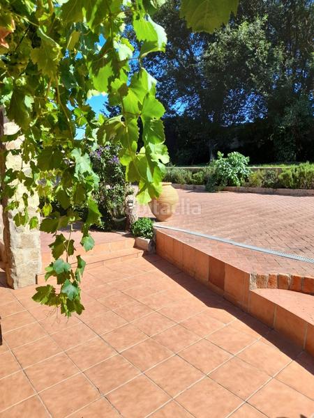 Foto ffffe340-2bbe-4164-bace-629e06f86f5c. Chalet espectacular vivienda hecha a capricho !! en Cáceres