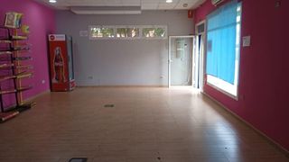 Business premise in Montesol - Mejostilla. Precio muy ajustado !!!