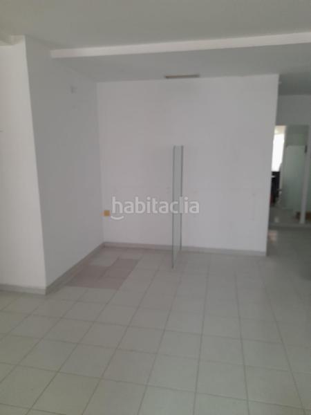 Foto 21978318-4983-4c20-a9d9-58b15fb62f3e. Affitto locale commerciale in Centro Cáceres