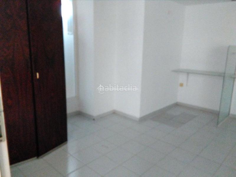 Foto 24a5a07e-91b5-4618-8824-2f7a15df313a. Location local commercial dans Centro Cáceres