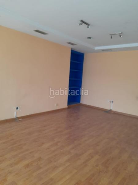 Foto 91485d19-306d-4c6b-aab4-9d77378bd5ce. Location local commercial dans Centro Cáceres