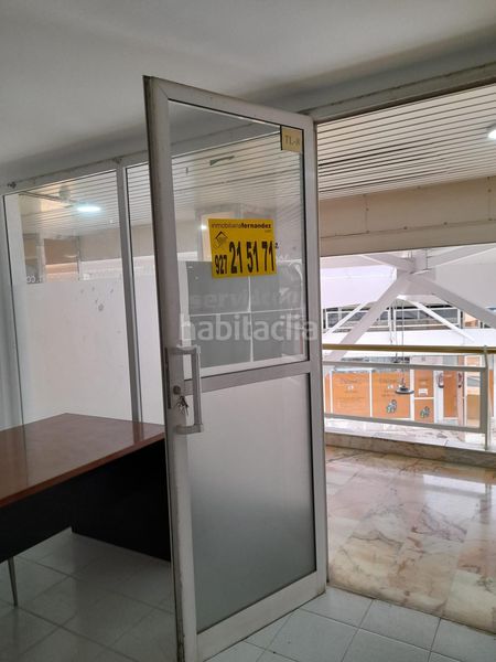 Foto cd662162-3427-42f9-9693-3742136a453f. Local comercial a Centro Cáceres