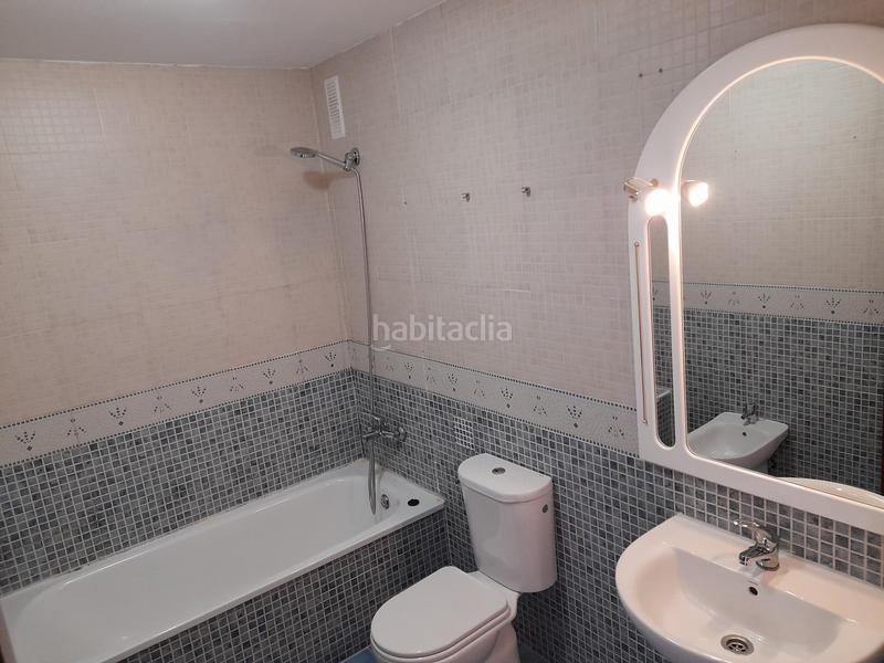 Foto d6704b87-2ac3-4091-8013-5d369e360853. Casa adossada amb calefacció aparcament a Montesol - Mejostilla Cáceres