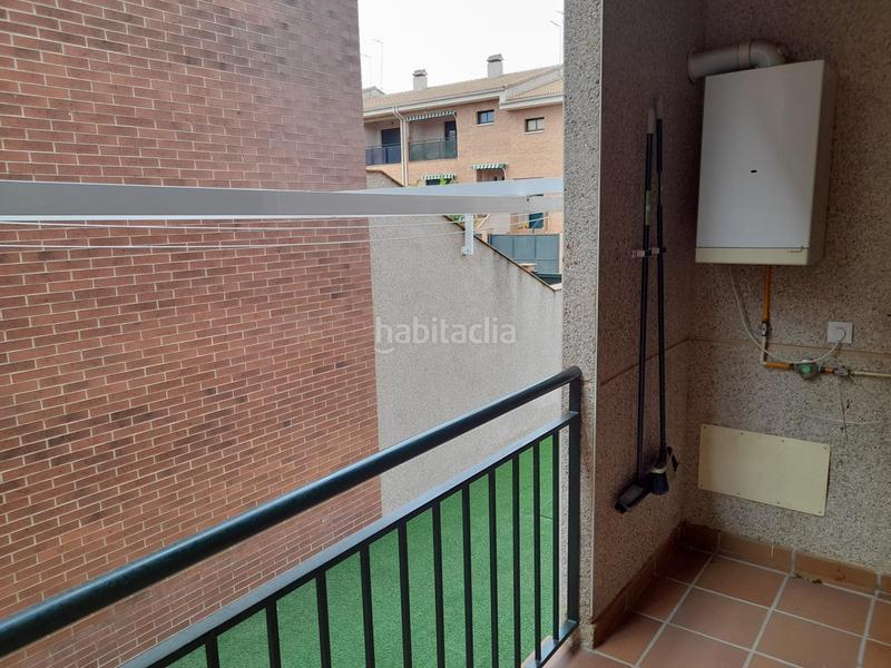 Foto d76fd7d1-5929-4251-bd0b-63595b116d66. Casa adossada amb calefacció aparcament a Montesol - Mejostilla Cáceres