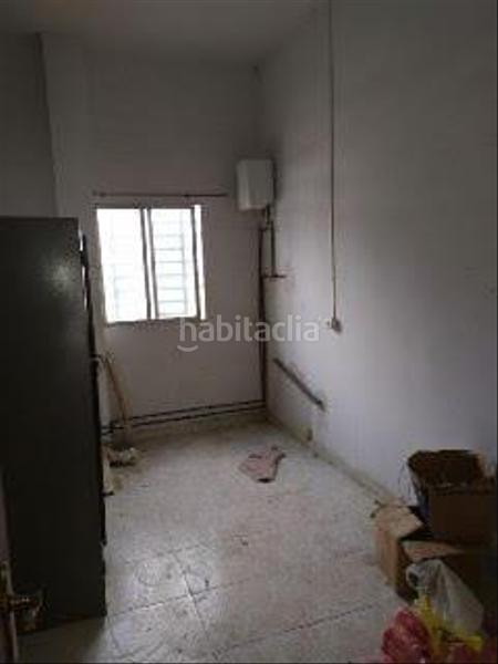 Foto b09bd1d9-8fe8-4bf9-a4f3-03658cc67a7b. Alquiler local comercial local en Ruta de la Plata en Cáceres