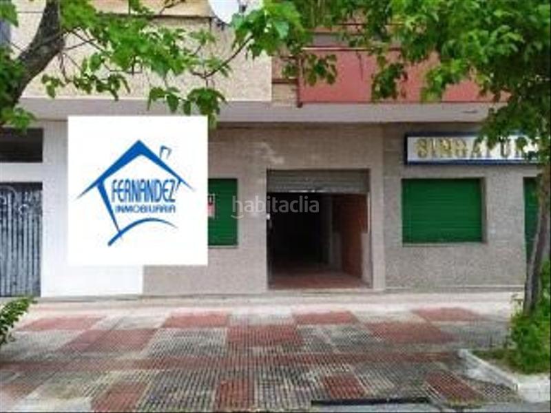 Foto cfd3e97e-5b9d-47bd-9b24-736a0e18d4a1. Alquiler local comercial local en Ruta de la Plata en Cáceres