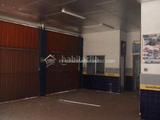 Foto b95fcfba-5dbe-49c4-bb03-122f42968f88. Local comercial a La Cañada - Aldea Moret Cáceres