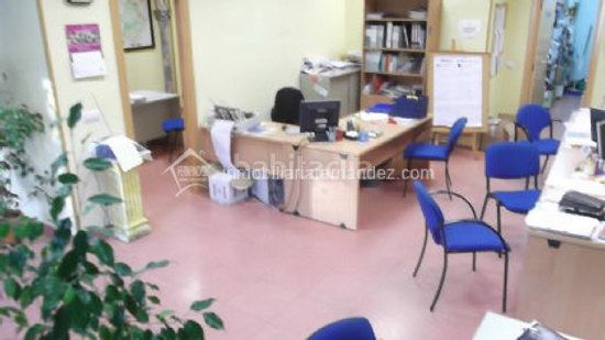 Foto 0dd4932b-2a03-4209-9a42-9dc56d587fdc. Local comercial a Casar de Cáceres