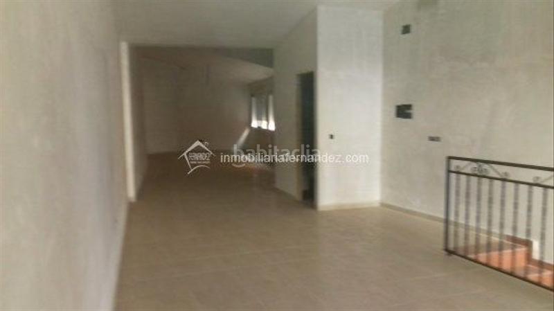 Foto 41eb1bd3-f779-480e-86df-ed8952801ba8. Location local commercial avec chauffage dans Sierra de Fuentes