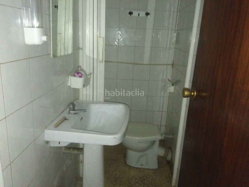Foto be06be44-6d76-4d26-b3d9-480e1094ea85. Local comercial a Centro Cáceres