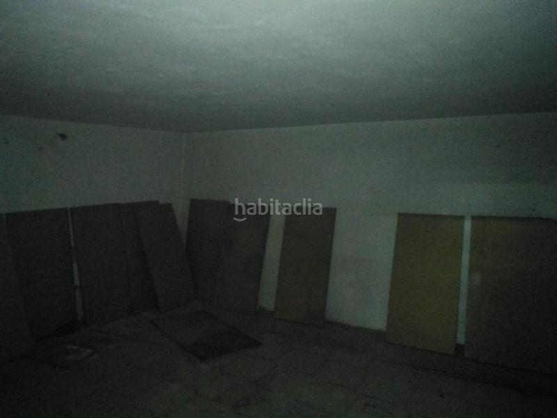 Foto a0c70ba5-a2f8-4f52-b3b6-27cba1b9eda2. Alquiler local comercial local a 5 min de cánovas en Cáceres