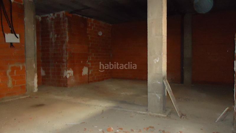 Foto 1352d6a2-3816-4c95-8566-88d4e94a8cd3. Alquiler local comercial en Montesol - Mejostilla Cáceres