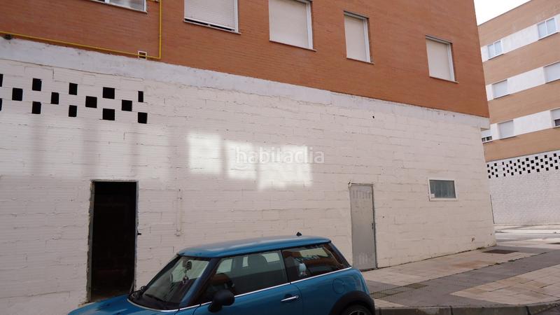 Foto a7dbd7a9-059d-48f3-8799-c87cd7ee074e. Lloguer local comercial a Montesol - Mejostilla Cáceres