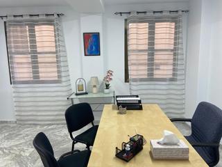 Alquiler Oficina en Casco Antiguo. Despachos profesionales en pleno centro
