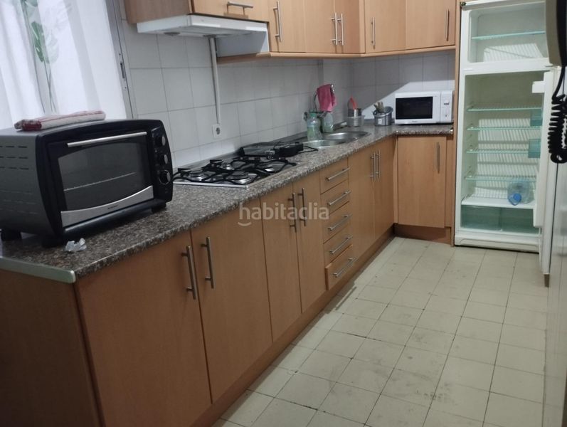 Foto bd3869c2-5ba5-4b5e-891d-4c363532e268. Pis amb aparcament a Casco Antiguo Cáceres