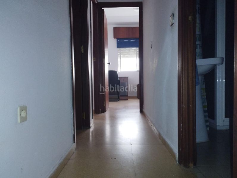 Foto d88dd1a1-4d1f-4547-b20a-f2d9c6941d20. Pis amb aparcament a Casco Antiguo Cáceres