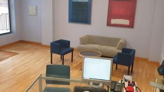 Office space in Centro. Oficina céntrica totalmente reformada