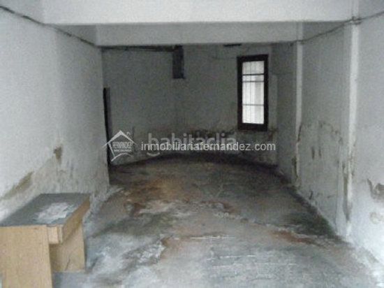 Foto 60565927-c1a7-4a00-b72e-875172923985. Local comercial a Casco Antiguo Cáceres