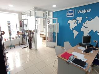 Oficina a Casco Antiguo. Oficina con posibilidad de habilitar como vivienda