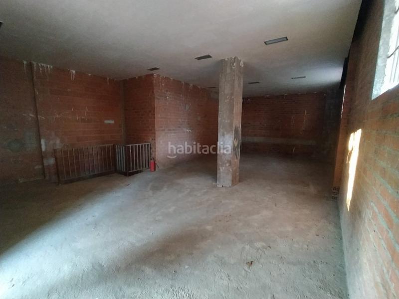 Foto deeb925c-09d1-422b-b81d-113acd14307c. Alquiler local comercial gran local comercial en una de las mejores zonas en Cáceres