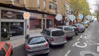 Location Local commercial à Centro. Local comercial, a pie de calle y menos de un minuto de la cruz