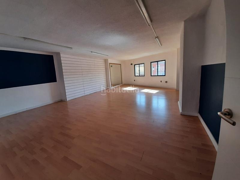 Foto 2f6e93cb-ea94-422e-9dd1-9f9f31f06a56. Affitto locale commerciale in Casco Antiguo Cáceres